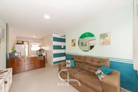 Casa de Condomínio com 3 Quartos à venda, 55m² no São Gabriel, Colombo