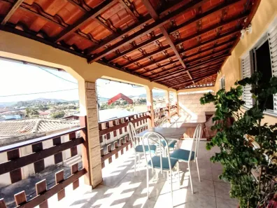 Casa com 4 Quartos à venda, 300m² no , Caeté