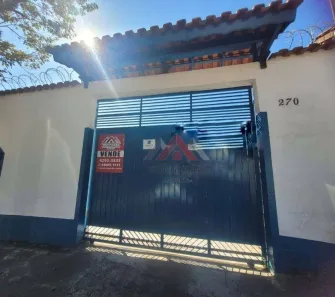 Sobrado com 5 Quartos para venda ou aluguel, 328m² no Vila Júlia, Poá