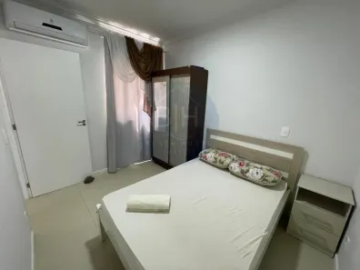 Apartamento com 3 Quartos para alugar, 78m² no Itacolomi, Balneário Piçarras
