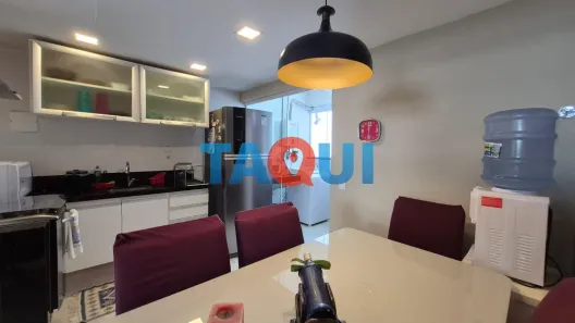 Apartamento com 3 Quartos para alugar, 112m² no Centro, Cabo Frio