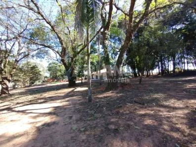 Fazenda / Sítio / Chácara com 3 Quartos para alugar, 361m² no Encontro Valparaíso I, São Carlos