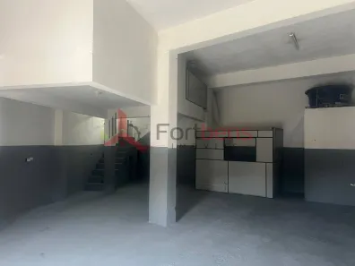 Casa Comercial para alugar, 100m² no Laranjeiras, Caieiras