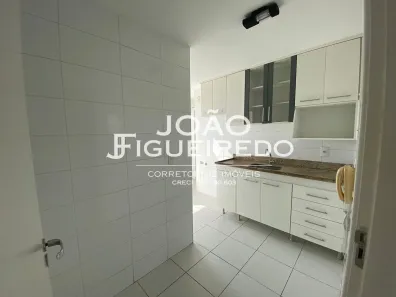 Apartamento com 2 Quartos para alugar, 75m² no Centro, Campos dos Goytacazes