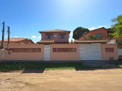 Casa com 5 Quartos à venda, 238m² no Hospício, Araruama