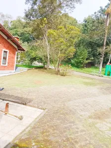 Casa de Condomínio com 3 Quartos para alugar, 100m² no Perovê, Embu das Artes