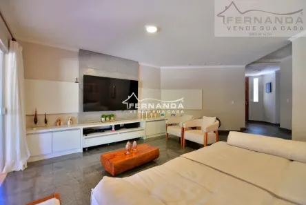 Casa com 5 Quartos à venda, 300m² no Setor de Habitações Individuais Norte, Brasília