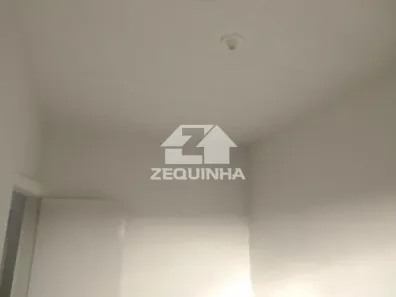 Casa com 2 Quartos para alugar, 75m² no Vila Silva Ribeiro, Carapicuíba
