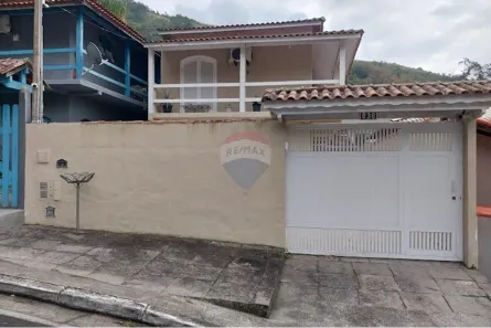 Casa de Vila com 3 Quartos à venda, 220m² no Portal da Olaria, São Sebastião