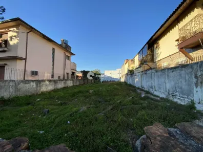 Terreno / Lote / Condomínio à venda, 642m² no Centro, Santa Maria