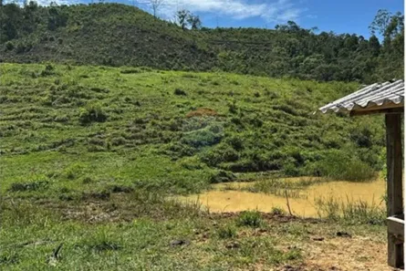 Fazenda / Sítio / Chácara à venda, 60m² no , Rio Bonito