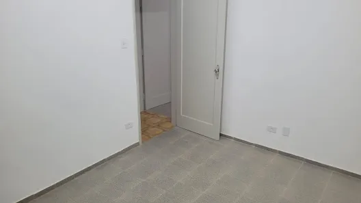 Casa de Vila com 2 Quartos para alugar, 80m² no Embaré, Santos