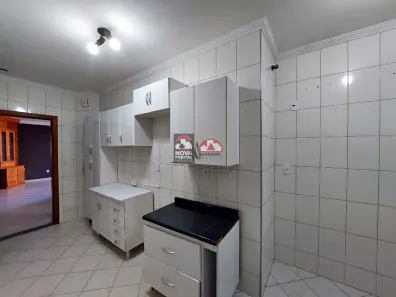 Apartamento com 2 Quartos para alugar, 96m² no Centro, Pindamonhangaba