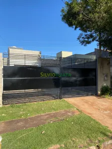 Casa com 3 Quartos para alugar, 102m² no Jardim Campo Belo, Maringá