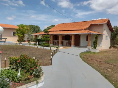 Fazenda / Sítio / Chácara com 5 Quartos à venda, 1690m² no Pinhões, Santa Luzia