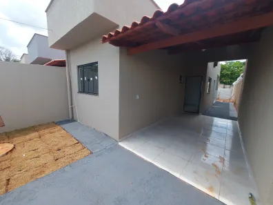 Casa com 2 Quartos à venda, 65m² no Parque Los Angeles 1ª Etapa, Goianira