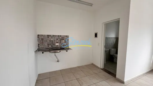 Conjunto Comercial / Sala para alugar, 48m² no Centro, Vinhedo