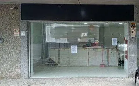 Loja / Salão / Ponto Comercial para alugar, 76m² no Vila Nova, Blumenau