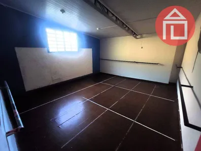 Loja / Salão / Ponto Comercial para alugar, 168m² no Centro, Bragança Paulista