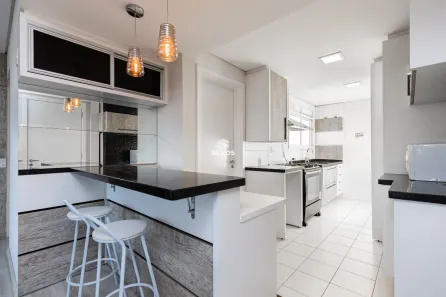 Apartamento com 3 Quartos para alugar, 114m² no Cristo Rei, Curitiba