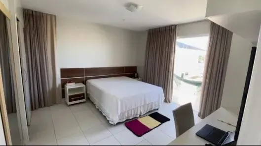 Casa de Condomínio com 3 Quartos à venda, 250m² no Buraquinho, Lauro de Freitas