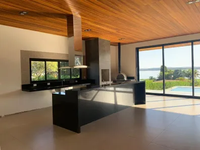 Casa de Condomínio com 5 Quartos à venda, 285m² no , Primeiro de Maio