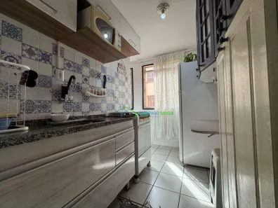 Apartamento com 2 Quartos para venda ou aluguel, 48m² no Vila Silviânia, Carapicuíba