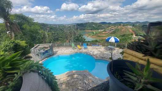 Fazenda / Sítio / Chácara com 3 Quartos à venda, 220m² no , Igaratá