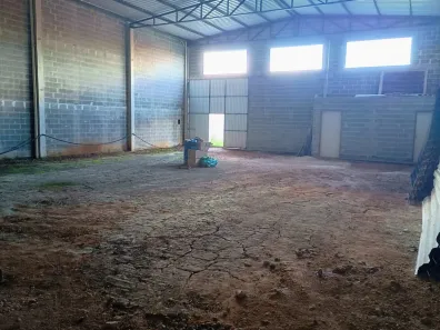 Galpão / Depósito / Armazém à venda, 280m² no Guaraituba, Colombo