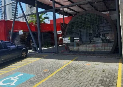 Loja / Salão / Ponto Comercial à venda, 350m² no Petrópolis, Natal