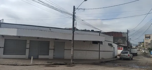 Loja / Salão / Ponto Comercial à venda, 266m² no Cajueiro Seco, Jaboatão dos Guararapes
