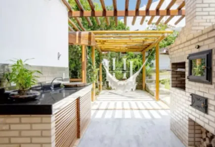 Casa de Condomínio com 3 Quartos à venda, 130m² no Pontal do Atalaia, Arraial do Cabo