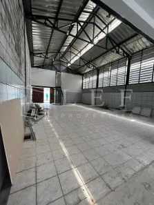 Galpão / Depósito / Armazém para alugar, 800m² no Vila Ernesto, São Paulo