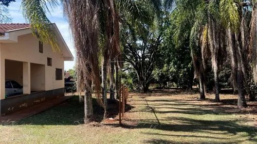 Fazenda / Sítio / Chácara com 4 Quartos à venda, 201m² no Chácara Flora Araraquara, Araraquara