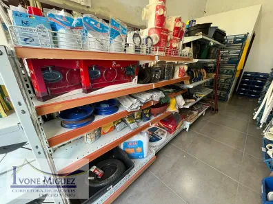 Loja / Salão / Ponto Comercial à venda, 45m² no Maravilha, Paty do Alferes