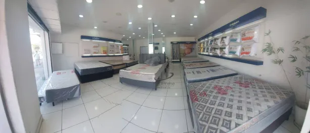 Loja / Salão / Ponto Comercial à venda, 261m² no São João, Volta Redonda