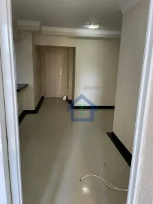 Apartamento com 3 Quartos para alugar, 74m² no Jardim Tupanci, Barueri