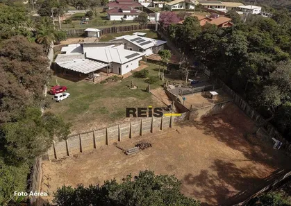 Casa de Condomínio com 5 Quartos à venda, 680m² no , Alumínio