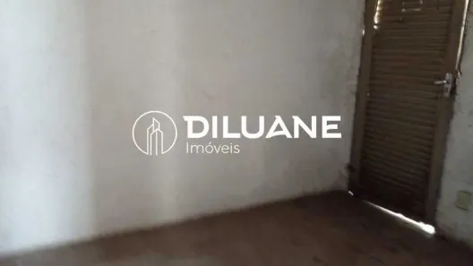 Loja / Salão / Ponto Comercial à venda, 400m² no Engenhoca, Niterói
