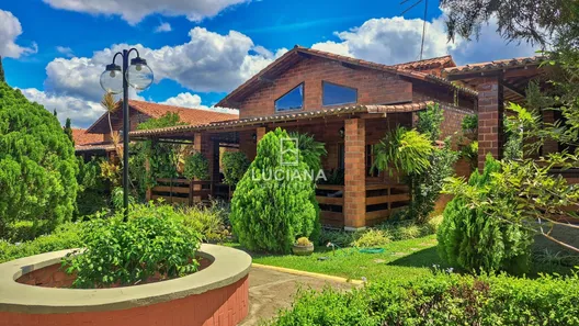 Casa de Condomínio com 4 Quartos à venda, 200m² no Gravatá Centro, Gravatá