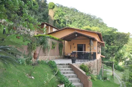 Casa de Condomínio com 4 Quartos à venda, 255m² no , Areal