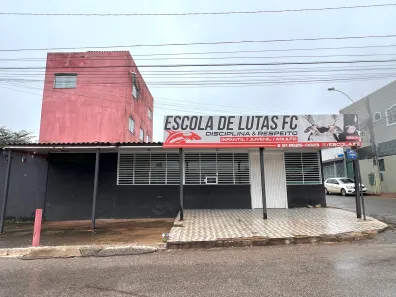 Prédio Inteiro com 3 Quartos à venda, 135m² no Ceilândia Norte, Brasília