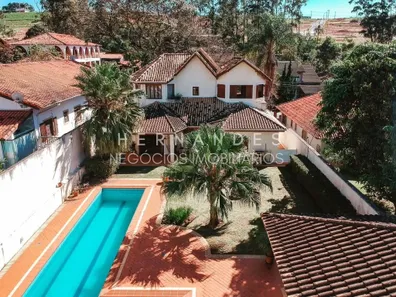 Casa de Condomínio com 3 Quartos à venda, 360m² no Jardim do Golf I, Jandira