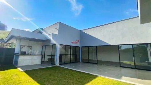 Casa de Condomínio com 4 Quartos à venda, 350m² no Violeira, Viçosa