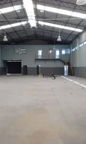 Galpão / Depósito / Armazém para alugar, 750m² no Jardim São João, Salto