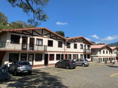 Apartamento com 2 Quartos à venda, 59m² no Samambaia, Petrópolis