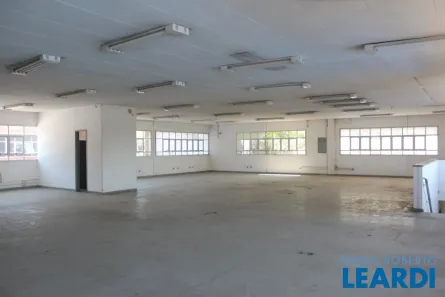 Galpão / Depósito / Armazém para alugar, 2830m² no Presidente Altino, Osasco