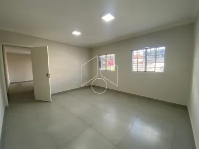 Loja / Salão / Ponto Comercial com 3 Quartos para alugar, 15m² no Jardim Tangará, Marília