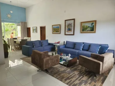 Casa de Condomínio com 4 Quartos à venda, 320m² no Jardins do Vale, Viçosa