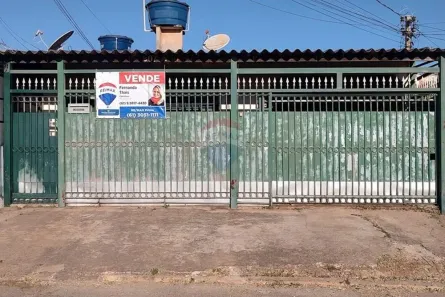 Casa com 3 Quartos à venda, 125m² no Santa Maria, Brasília